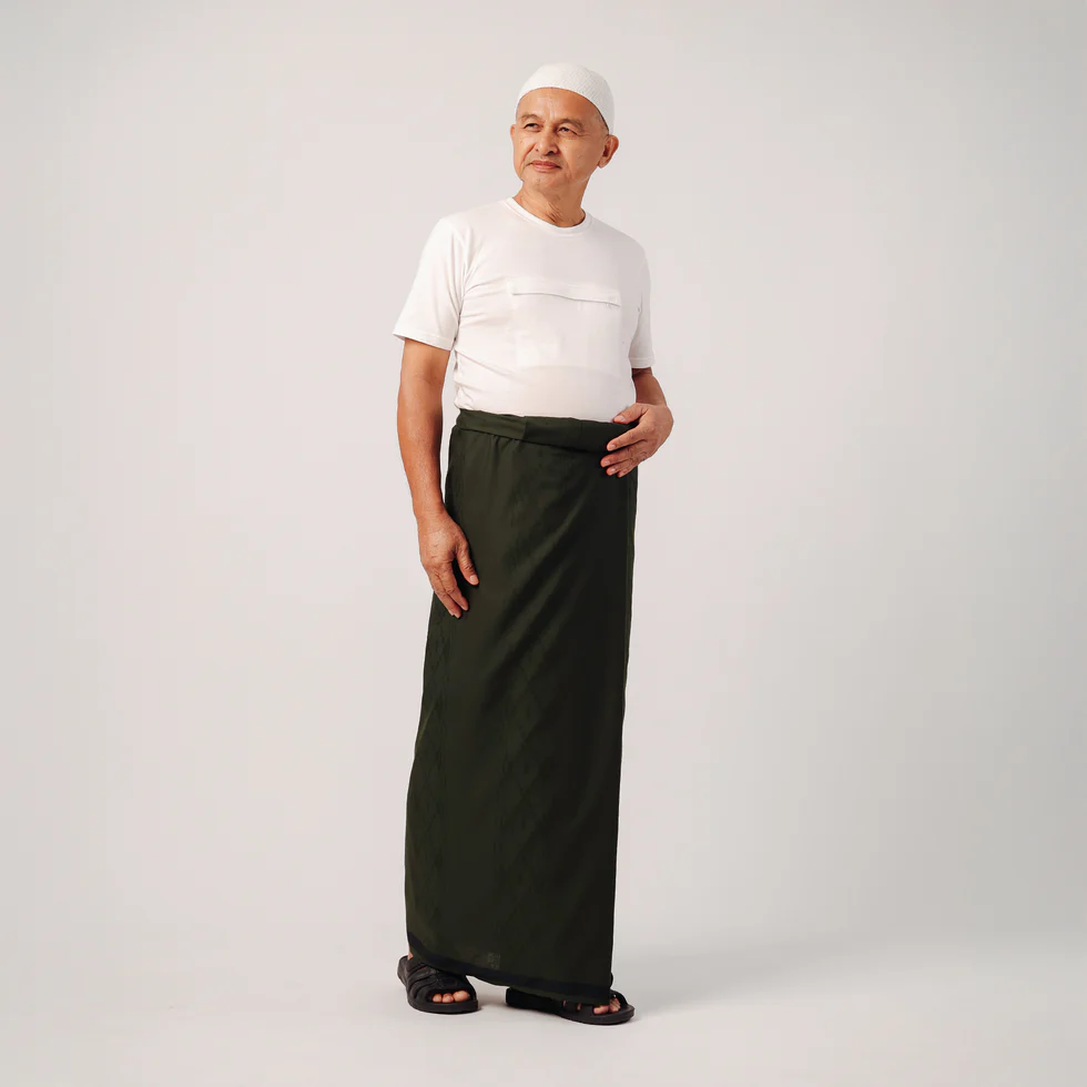 Emerald-Green-1_5e327a01-90fa-4293-9809-66e826248f97 (1)